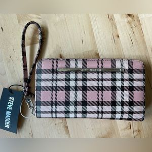 Steve Madden wallet, blush plaid, new never used